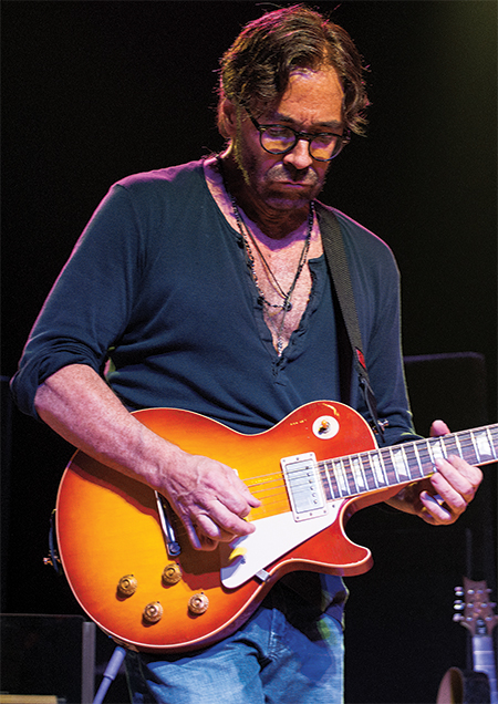 ALDIMEOLA_03.jpg