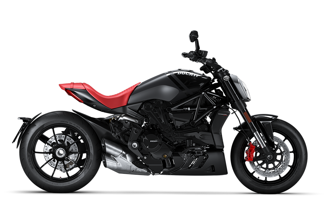 XDiavel-Nera-SM-MY22-Model-Preview-1050x650.png
