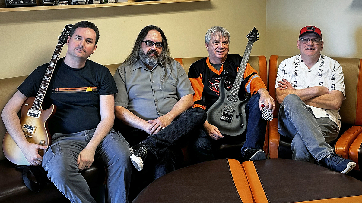 www.guitarworld.com
