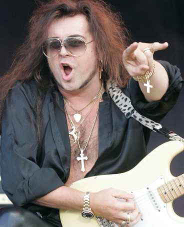 yngwie-fat.jpg