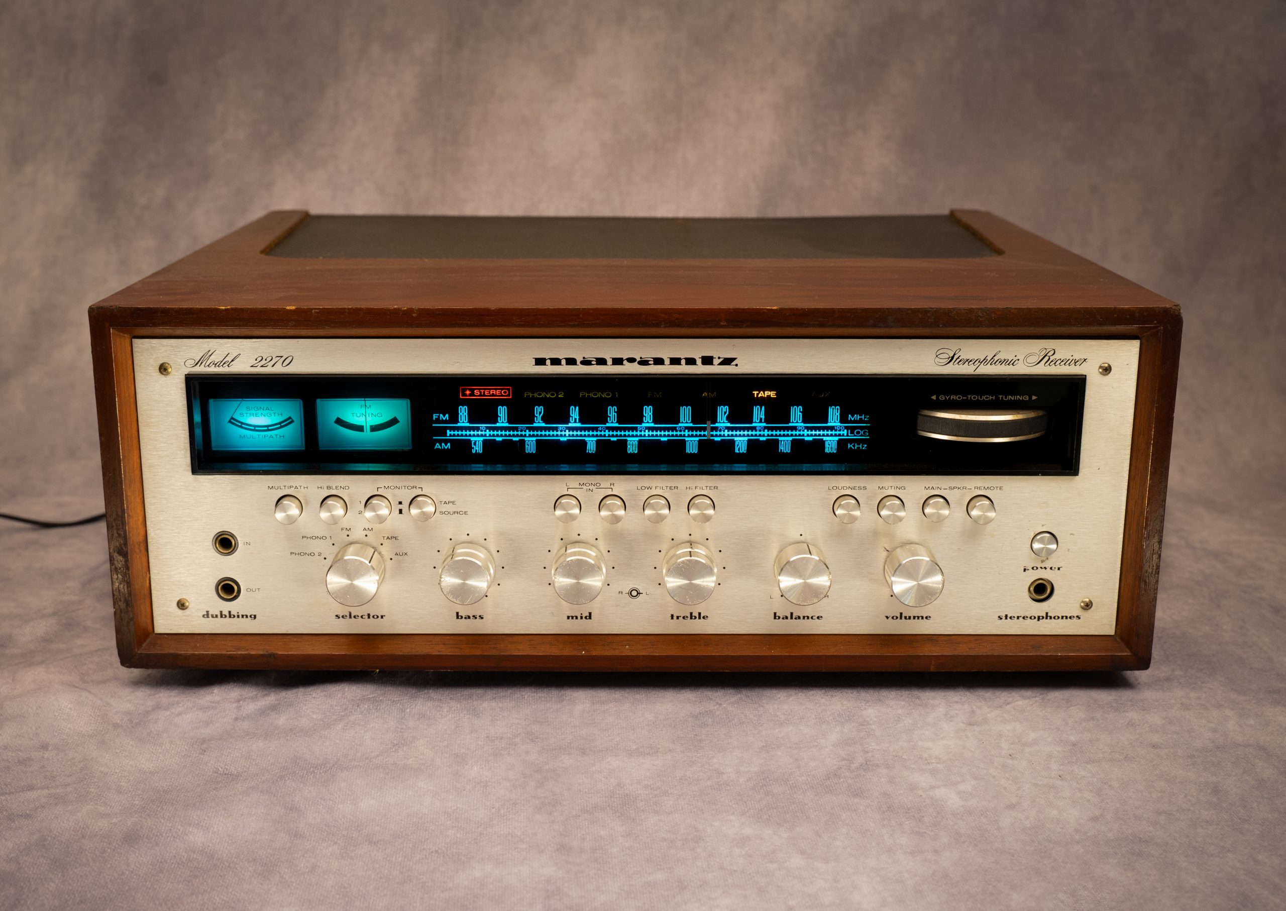 Copy-of-Marantz_2270_Front-scaled.jpg