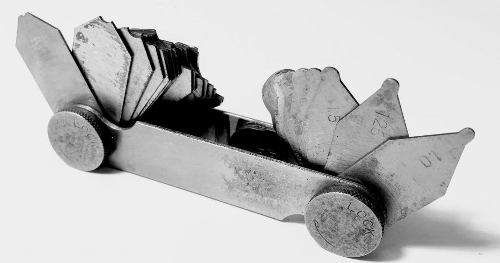 Radius-Leaf-Gauge.jpg