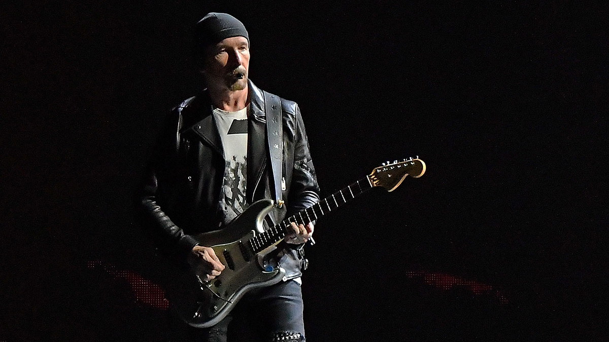 www.guitarworld.com