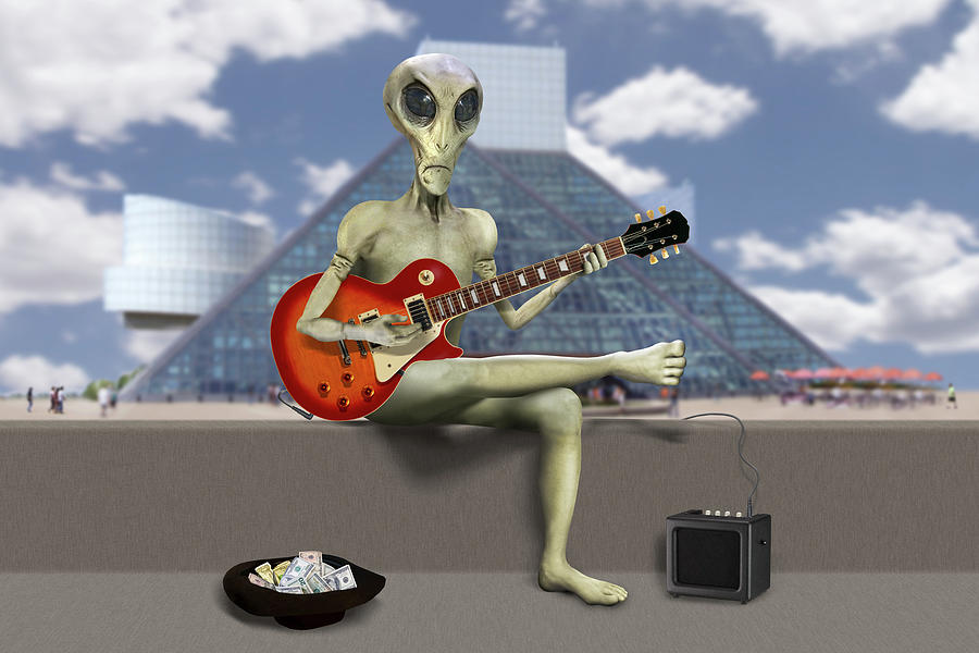 alien-guitarist-3-mike-mcglothlen.jpg